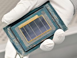 Intel čaruje se sliby kolem Clearwater Forest, 288jádrového Atomového Xeonu