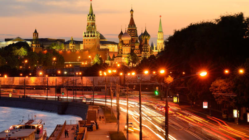 Ukrajinci provedli rozsáhlý dronový útok na Moskvu, Rusové hlásí 53 sestřelených