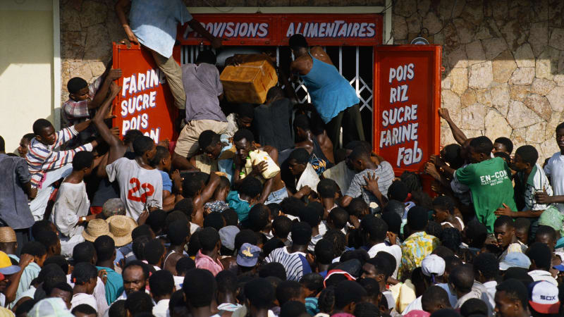 Smrtící tlačenice na oslavách památky oblíbené turisty. Na Haiti zemřelo nejméně 30 lidí