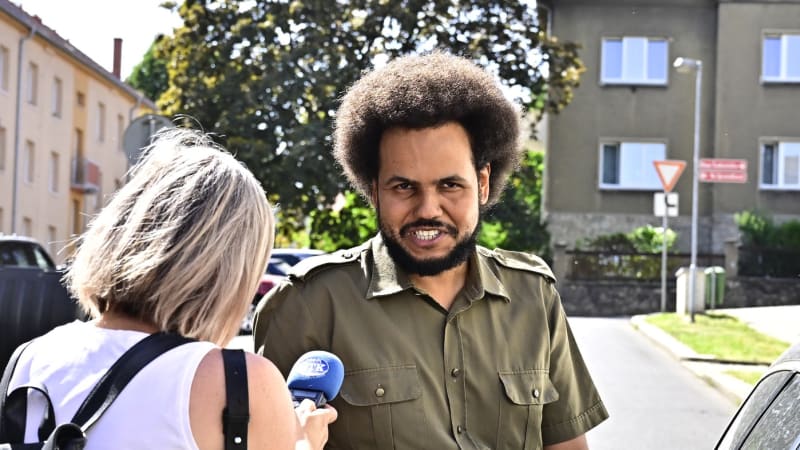 Feri je na svobodě. Soud rozhodl o podmíněném propuštění, exposlanec opustil věznici