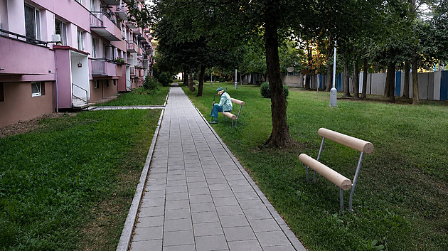 Přerovan zaujal originálním návrhem laviček. Dočkal se posměchu i objednávky