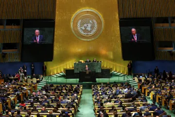 Guterres na Valném shromáždění OSN vyzval k dialogu. Trump pohrozil Íránu