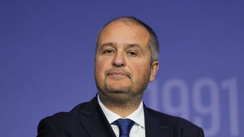 ON-LINE: Vláda má marxistické nápady, zuřil Sokol z ODS. Sněmovna jedná o nedůvěře třetí den