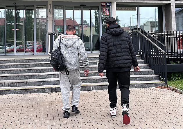 Nechápu to, nikdy nebyl agresivní. Muž brutálně ubil své batole, jeho otec promluvil