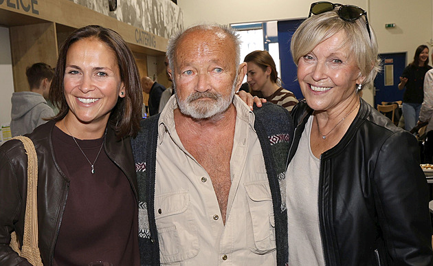 Je to kmet našeho klanu, říká Miluše Šplechtová o švagrovi Hrušínském